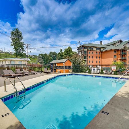 Gatlinburg Mountain Townhome With Pool Access! Dış mekan fotoğraf