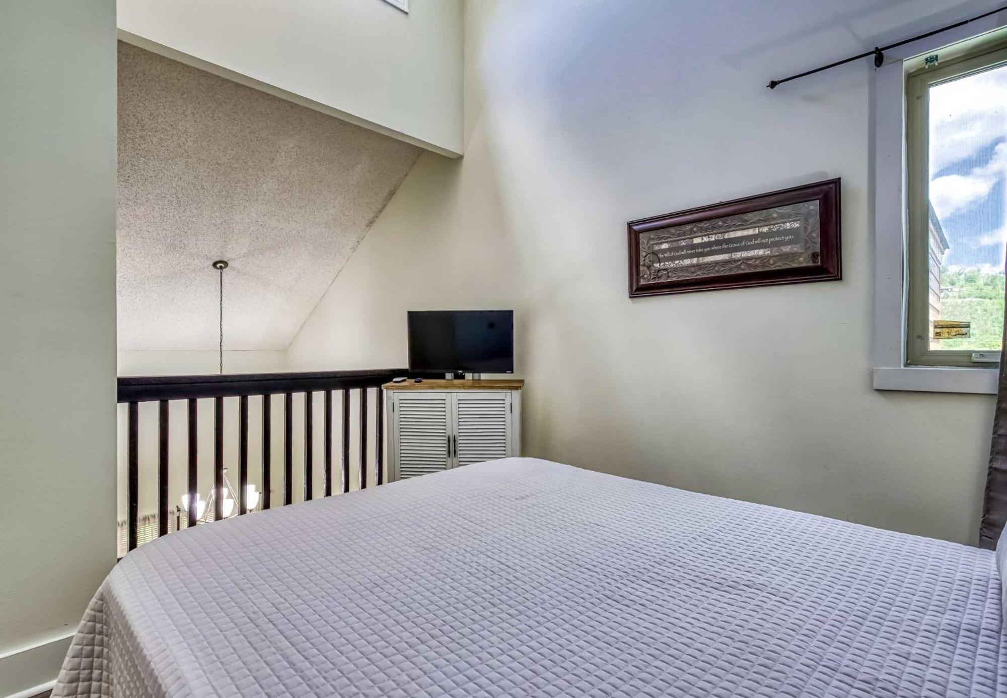 Gatlinburg Mountain Townhome With Pool Access! Dış mekan fotoğraf